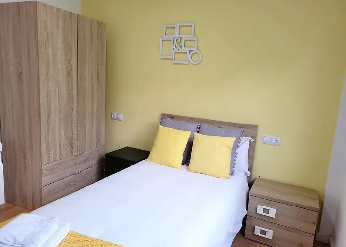 Amplio Piso Con Vistas En La Entrada Del Camino C4 公寓 圣地亚哥－德孔波斯特拉